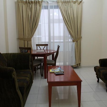 Emirates Palace Hotel Suites Sharjah Eksteriør billede